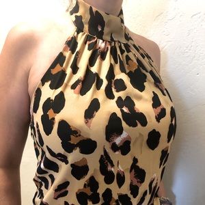 Sexy halter top in Leopard print